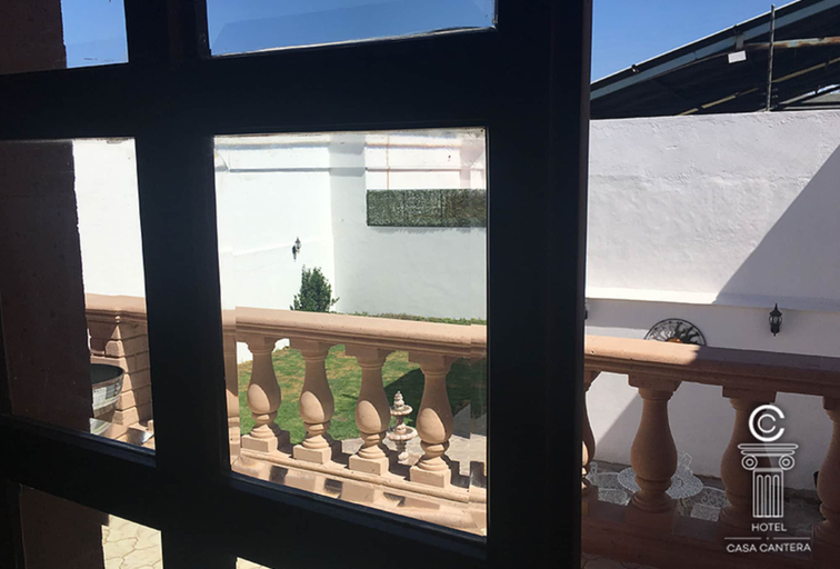 Others 5, Hotel Casa Cantera, León