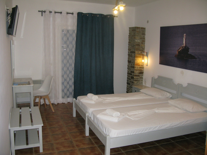 Bedroom 4, Anemos Studios, South Aegean