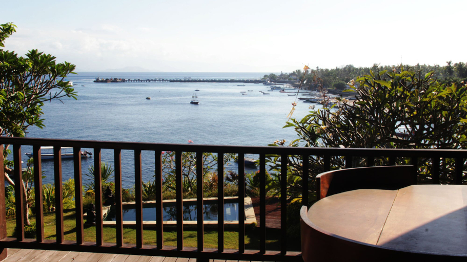 Exterior & Views 6