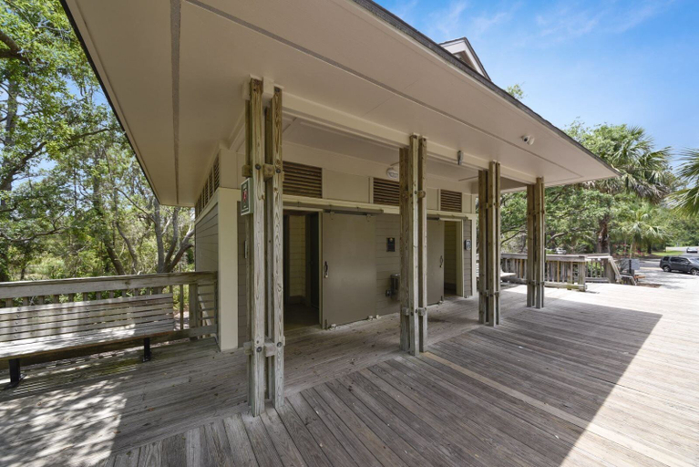 Exterior & Views 2, Devonshire 119, Beaufort