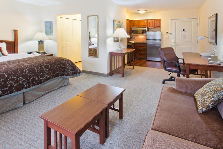 Bedroom 5, Staybridge Suites EVERETT - PAINE FIELD, Snohomish