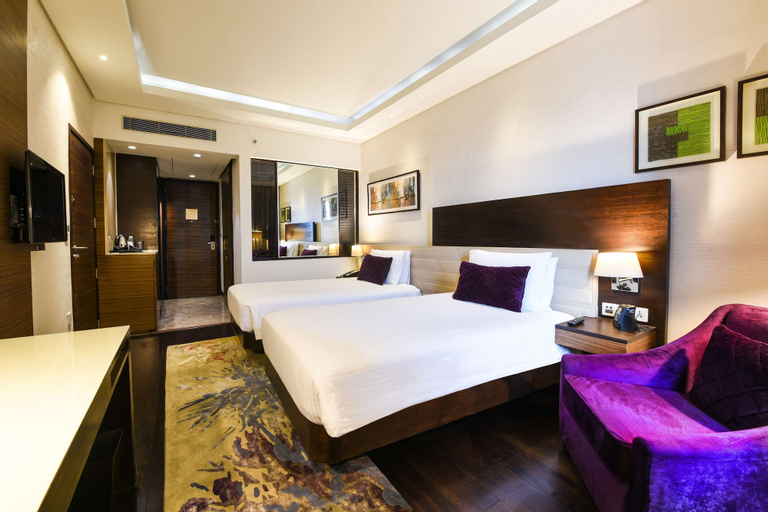 Bedroom 3, DoubleTree by Hilton Gurugram Baani Square, Gurgaon