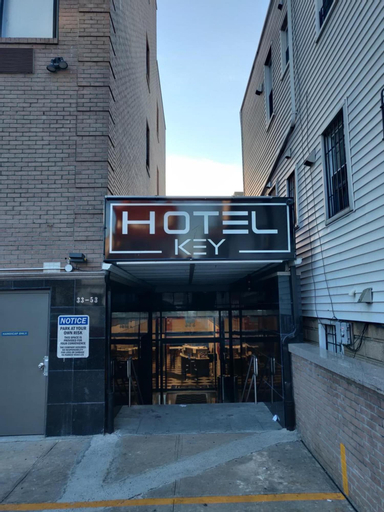 Exterior & Views 2, Hotel Key LaGuardia Airport, New York