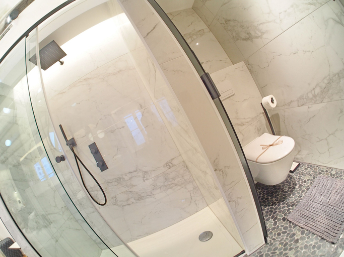 Bathroom 4, La Vita e Bella IV, Dubrovnik