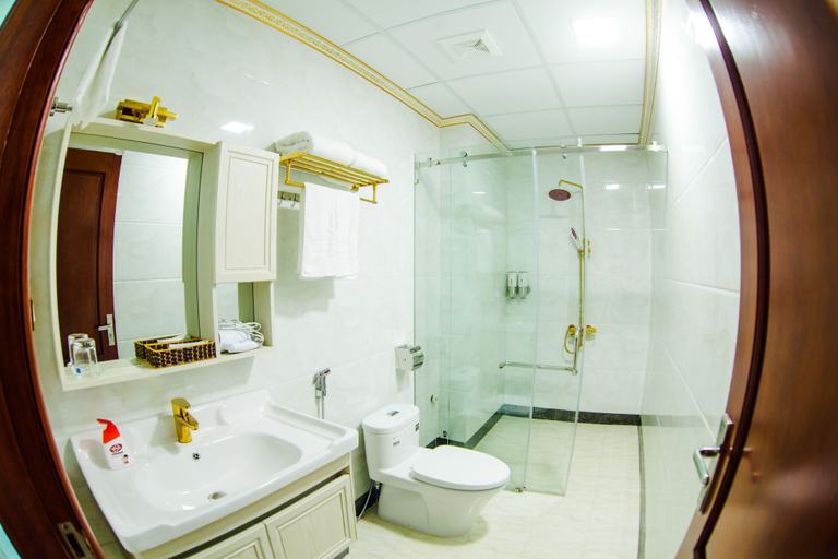Bathroom 4, Bacninh Harmony Hotel, Bắc Ninh