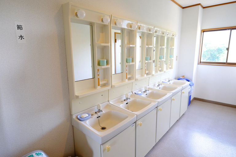 Bathroom, Kokumin Shukusha Sun Marina, Unknown7