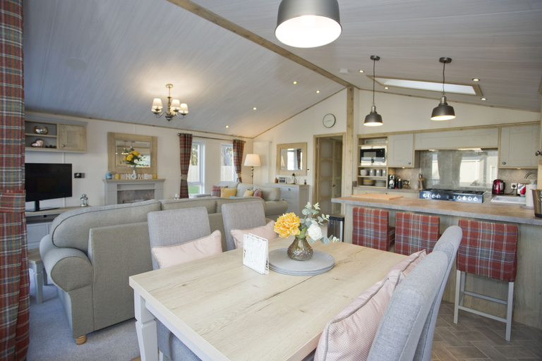 Others 4, 6 Berth Luxury Lodge in Christchurch, Dorset, Dorset