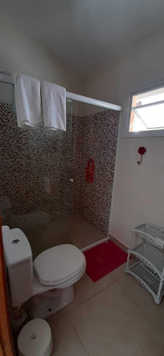 Bathroom 2, Bangalô Red Moon, Florianopolis