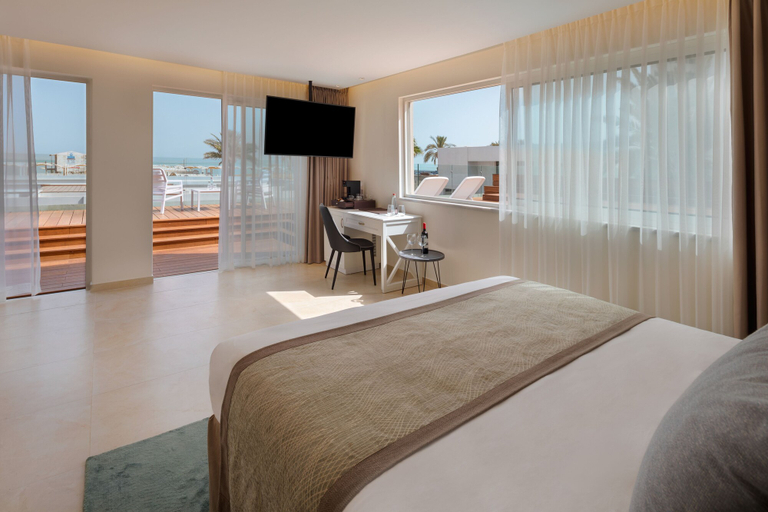 Bedroom 2, Herbert Samuel Milos Dead Sea