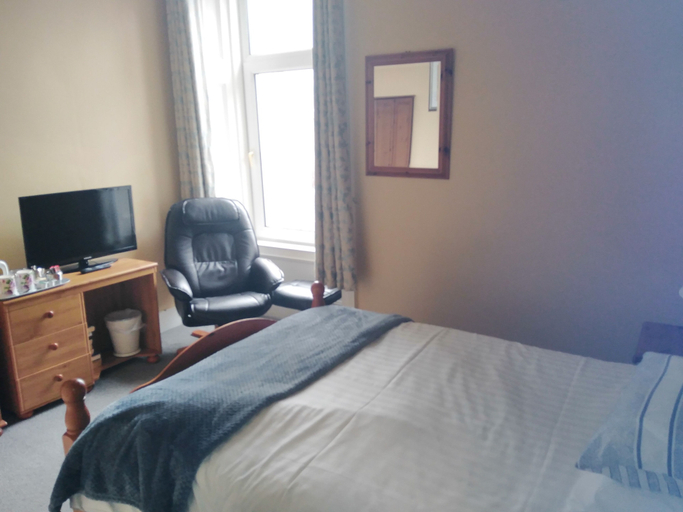 Bedroom 2, Camillia Guest House, Aberdeen