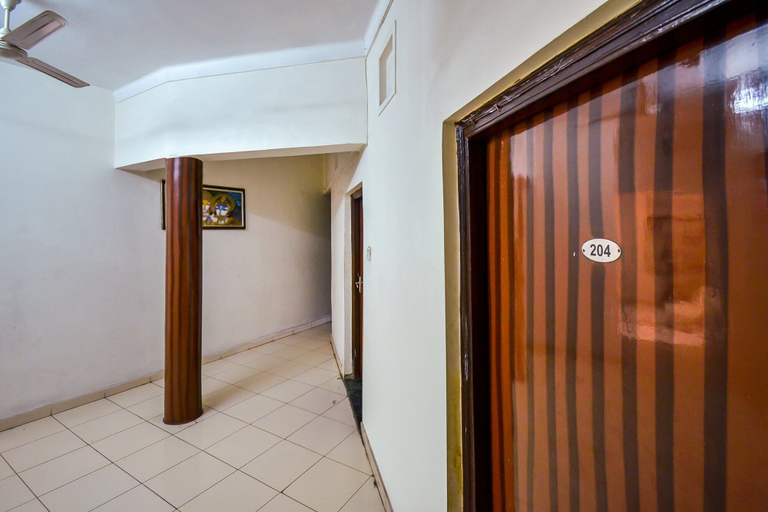 Public Area 3, OYO 15933 Hotel V Square, Gwalior