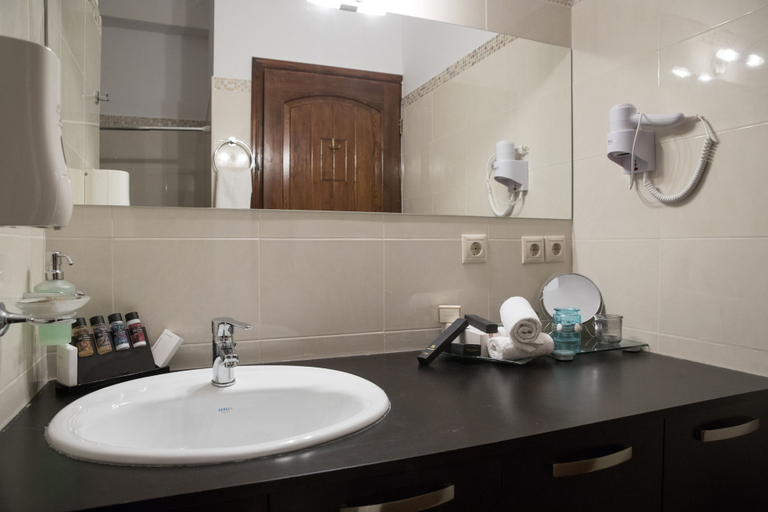 Bathroom 4, Melina Bay House, Ionian Islands