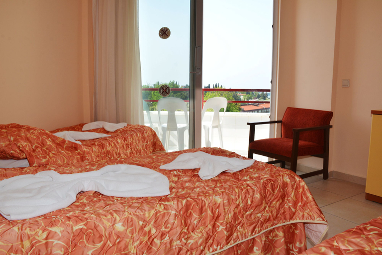 Bedroom 4, Side Kervan Hotel, Manavgat