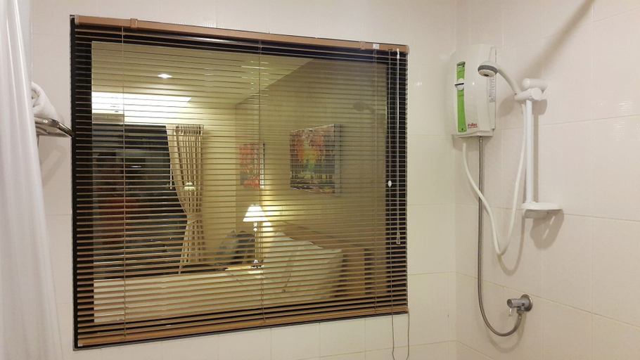 Bathroom 4, T5 Suites at Pattaya, Pattaya