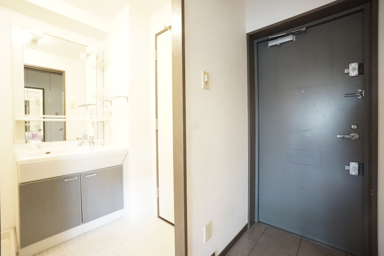 Bathroom 3, Terry's Apartment Shinsaibashi East I G10C, Osaka