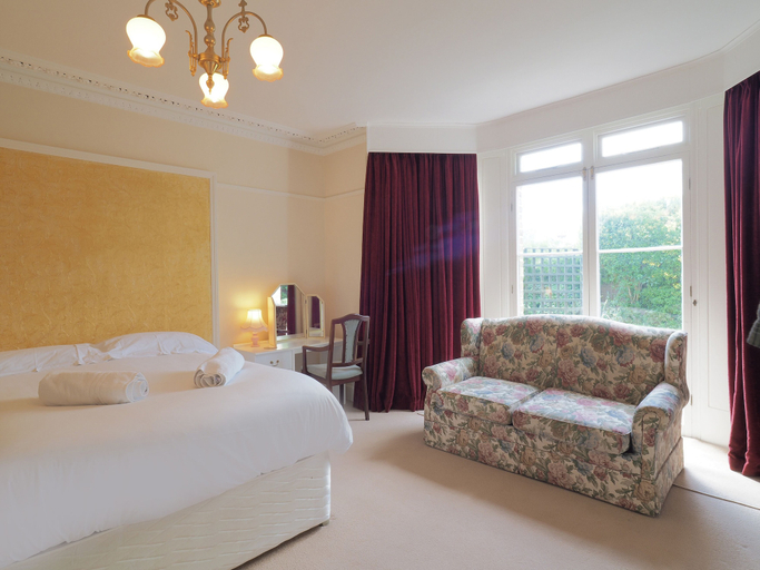 Bedroom 2, Admiral's Rest, Kent