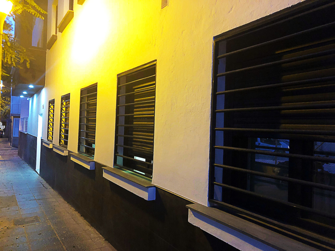Exterior & Views 2, Butik Almeria Centro, Almería