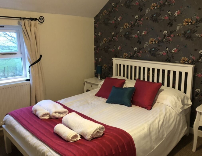 Bedroom 3, The Jug and Glass Inn, Derbyshire
