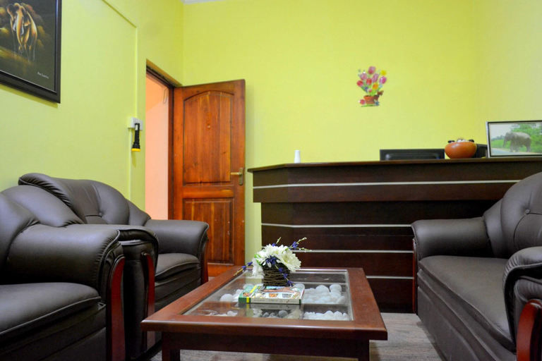 Public Area 3, Capital Regency Hotel, K.F.G. & G. Korale