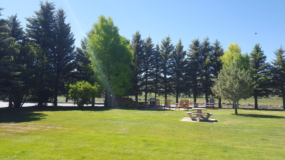 Others 5, The Inn at Tomichi Village, Gunnison