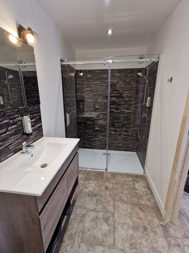 Bathroom 4, Les Terrasses de Saumur Hotel & Spa, Maine-et-Loire