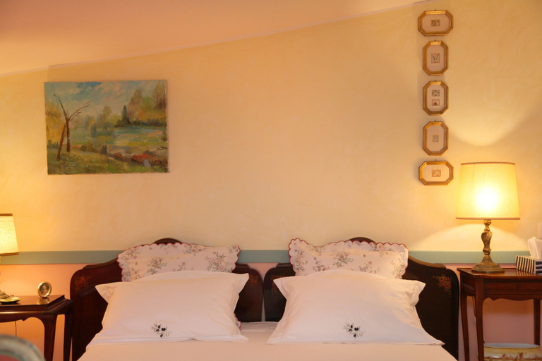 Bedroom 4, L'Orée du Pin, Hérault