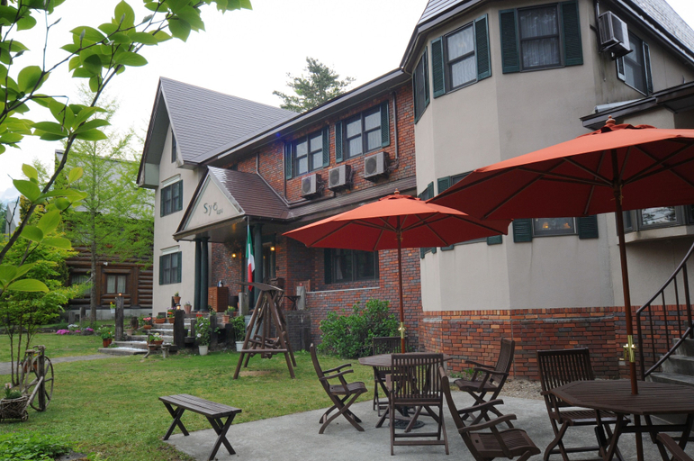 Exterior & Views 2, PENSION & TRATTORIA Syo, Hakuba