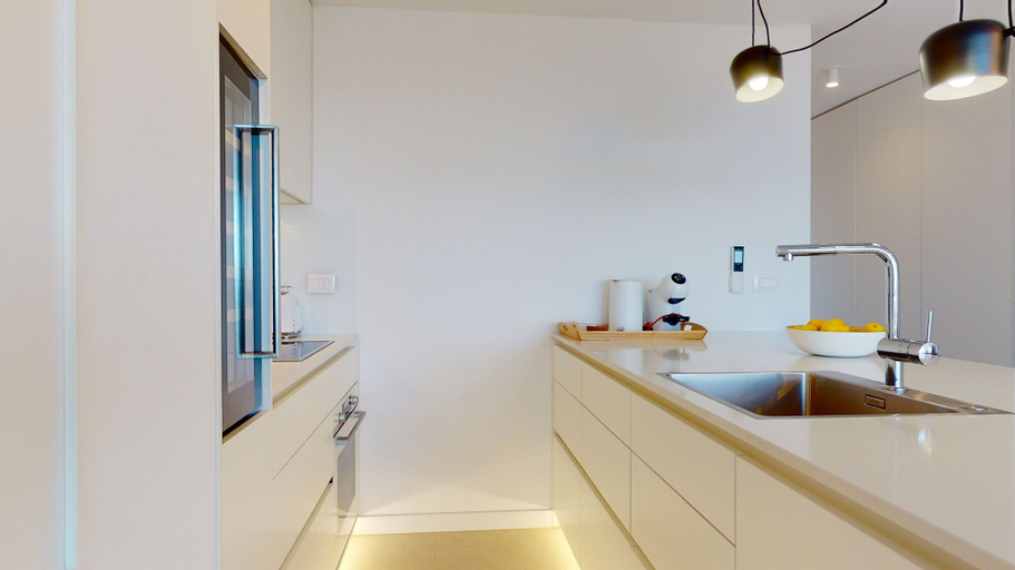 Others 5, Villa Zoe, Komiža