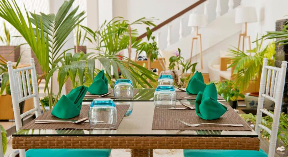 Food & Drinks 5, Crystal Sands, Maafushi Island