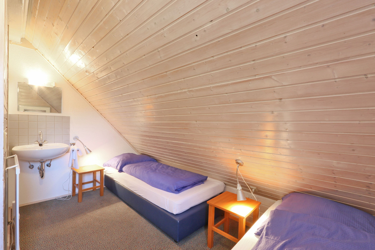 Bedroom 2, Seepark Kirchheim Ferienhaus bei Simone, Hersfeld-Rotenburg