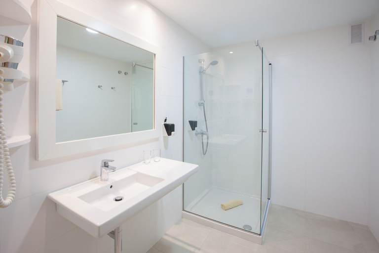 Bathroom 4, Grupotel Las Pitas, Las Palmas