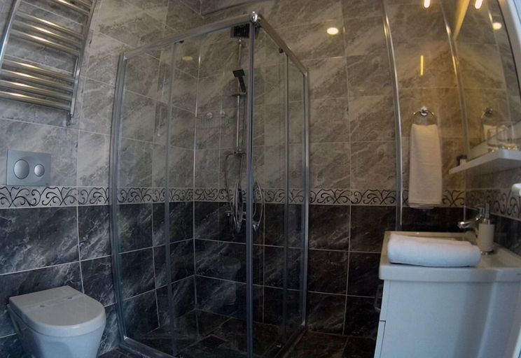 Bathroom, Blue Otel, Bakırköy