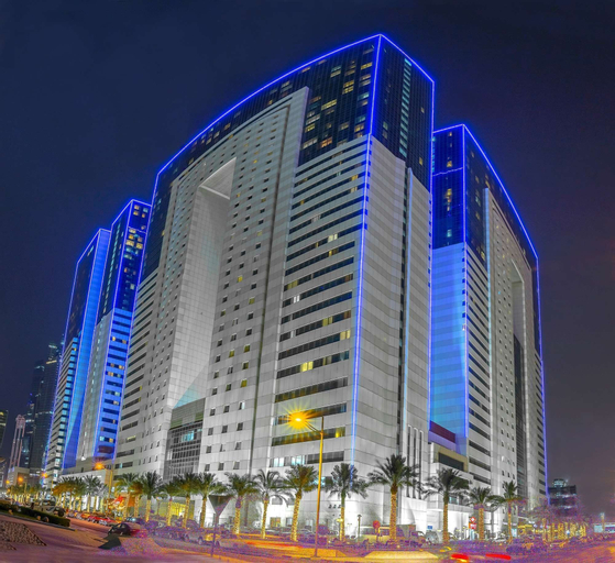Ezdan Hotel, 