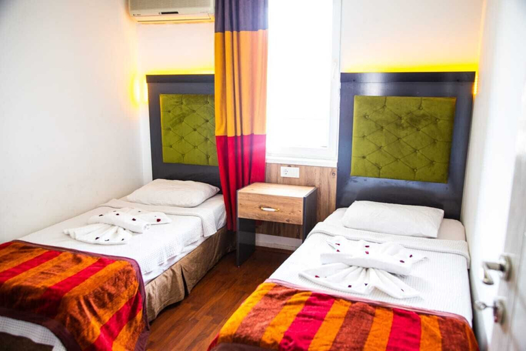 Bedroom 2, Alanya Damlatas Apart Hotel, Alanya