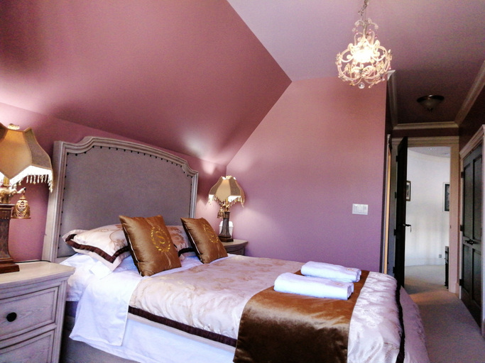 Bedroom 2, Sunny Island by White Rock B&B, Greater Vancouver