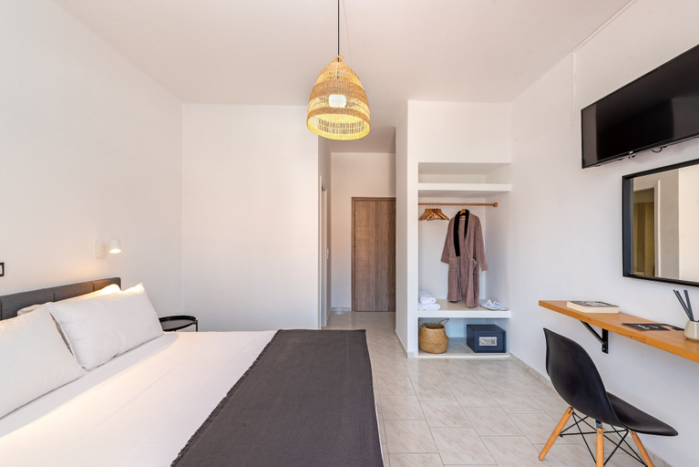 Bedroom 4, Costa Azzurra Hotel, Ionian Islands