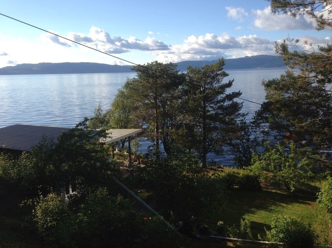 Others 5, House by the sea, Trondheim