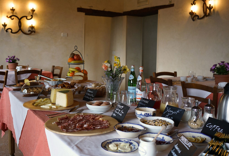 Food & Drinks 5, Domus Cariana, Verona