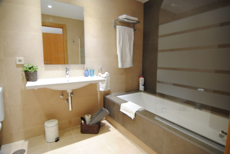 Bathroom 3, Golf Resort 2Beds Terrace Apartment, Málaga