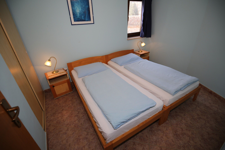 Bedroom 2, House Coki, Vrsar