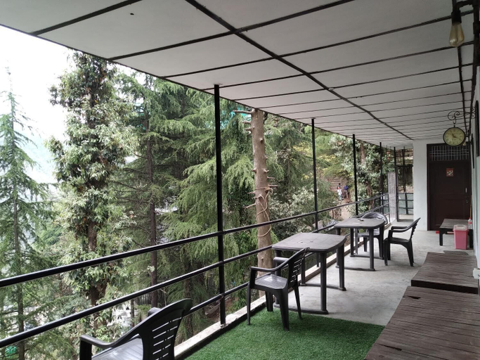 Others 5, International Youth Club - Hostel, Kangra