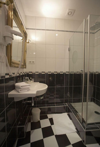 Bathroom 5, Hôtel Du Parc, Haut-Rhin