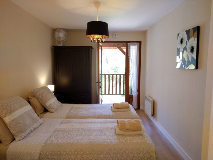 Bedroom 4, La Colline Chambres d'hôtes, Dordogne