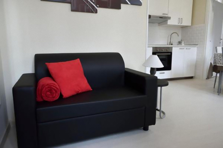 Living area 3, 5 Tourist House Apartment Centre Bologna, Bologna