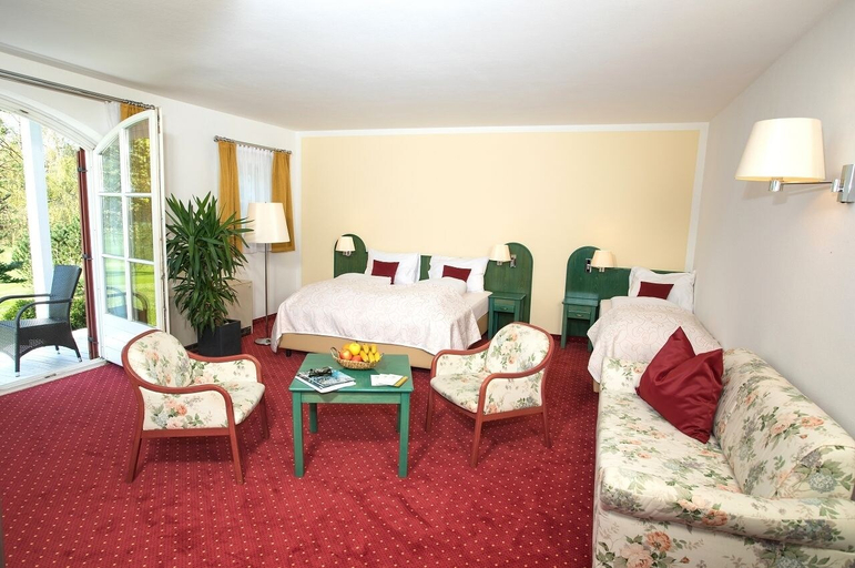 Bedroom 2, Hotel Drachenwand - Mondsee, Vöcklabruck