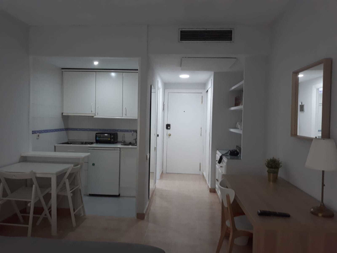 Others 3, Bonito Apartamento en Triana 102, Sevilla