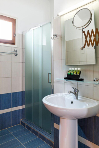 Bathroom 4, Opera House Hotel, South Aegean
