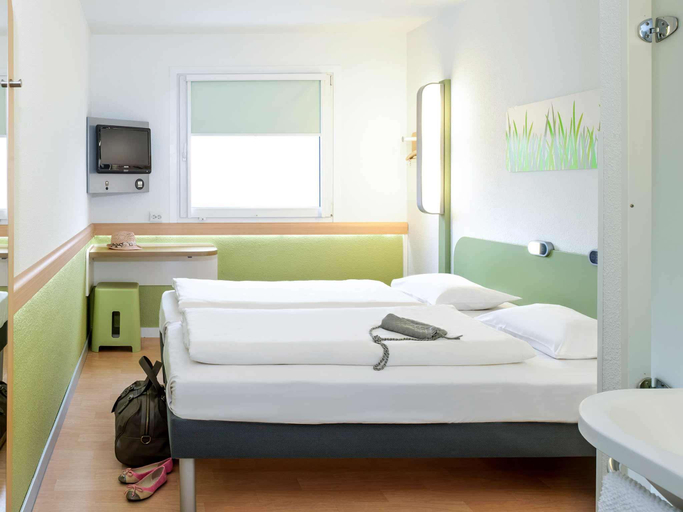 Bedroom 5, Ibis Express Hannover Central Station, Region Hannover