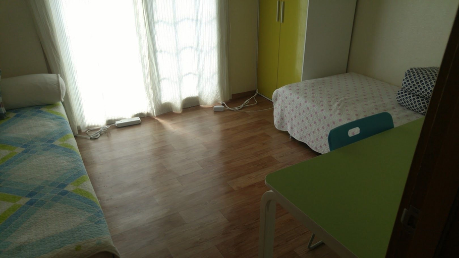 Bedroom 3, Masan - Guest House Rhizome - Hostel, Masan