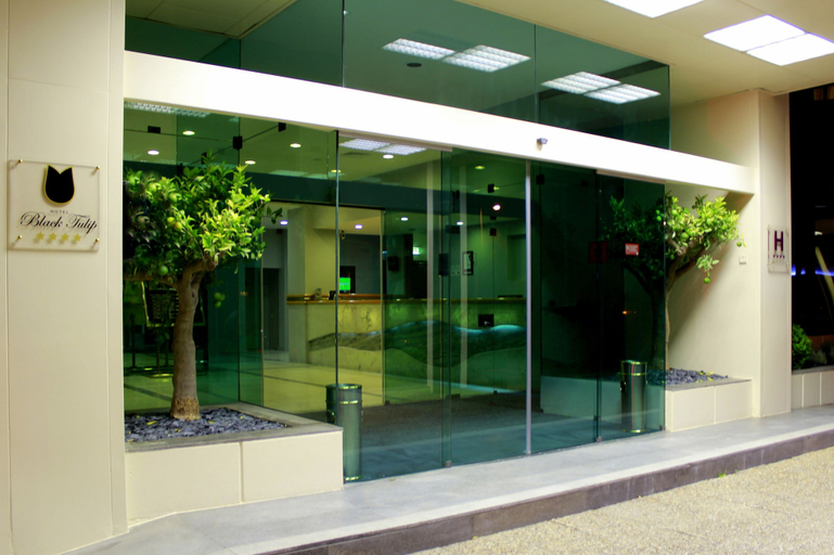 Exterior & Views 2, Hotel Black Tulip - Porto Gaia, Vila Nova de Gaia